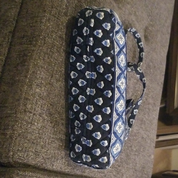 BOGO FREE Vera Bradley mini purse - Picture 6 of 8